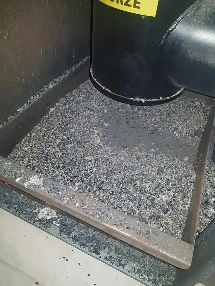 Popiół po spalaniu opału